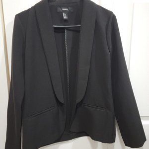 Forever 21 Black Blazer Size S - NWOT